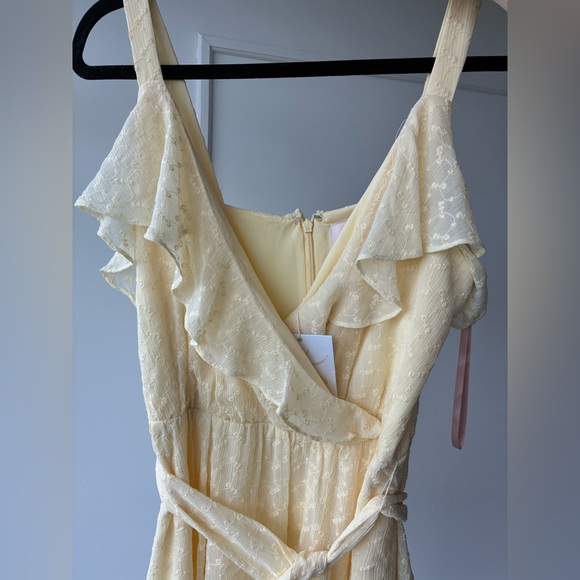 Gal Meets Glam Helena Eyelet Dress in Sunshine - Picture 8 of 11